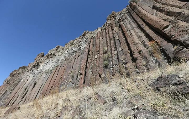 Kagizman Bazalt Sutunlari Dogal Harikalar ve Koruma Calismalari Kagizman Bazalt Sutunlari Dogal Harikalar ve Koruma Calismalari