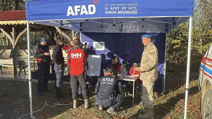 Kayip Anne ve Oglunun Arama Calismalari Hiz Kesmeden Devam Ediyor Kayip Anne ve Oglunun Arama Calismalari Hiz Kesmeden Devam Ediyor