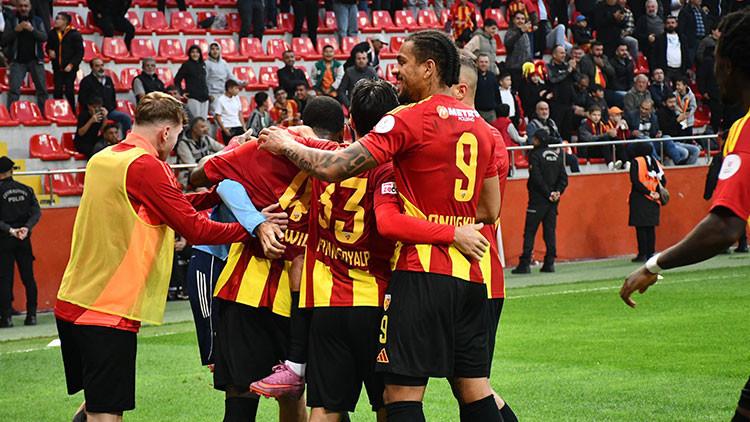 Kayserispor, Kasımpaşa Maçını 3-2 Kazandı: Maç Detayları ve Sonuçlar 1 Kayserispor, Kasımpaşa Maçını 3-2 Kazandı: Maç Detayları ve Sonuçlar