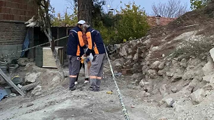 Kazı Çalışması Sırasında Eski Mezarların Kemikleri Gün yüzüne Çıktı