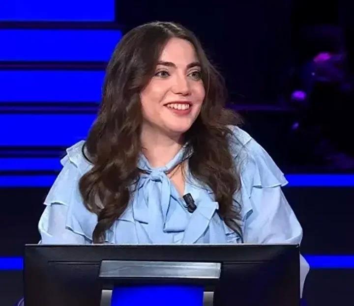 Kim Milyoner Olmak Ister8217de Ilginc Anlar ve Buyuk Oduller Kim Milyoner Olmak Isterde Ilginc Anlar ve Buyuk Oduller