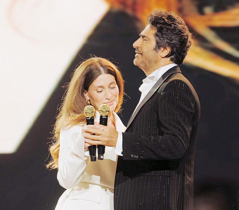 Kırmızıgül'ün Unutulmaz Konseri ve Duygusal Anlar