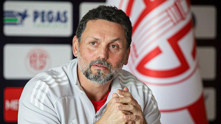 Kulüpler Arası Güven Sorunu ve İç İletişim Problemleri Üzerine Açıklama