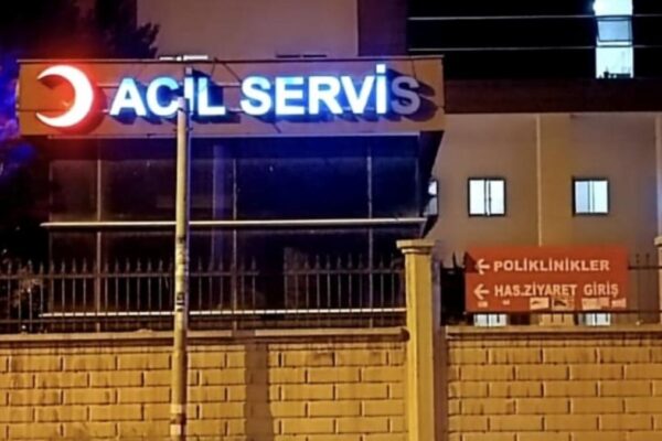 Mardin Nusaybin’de Korkunç Kavga: Otomobille Ezme Olayı, Yaralının Durumu Kritik