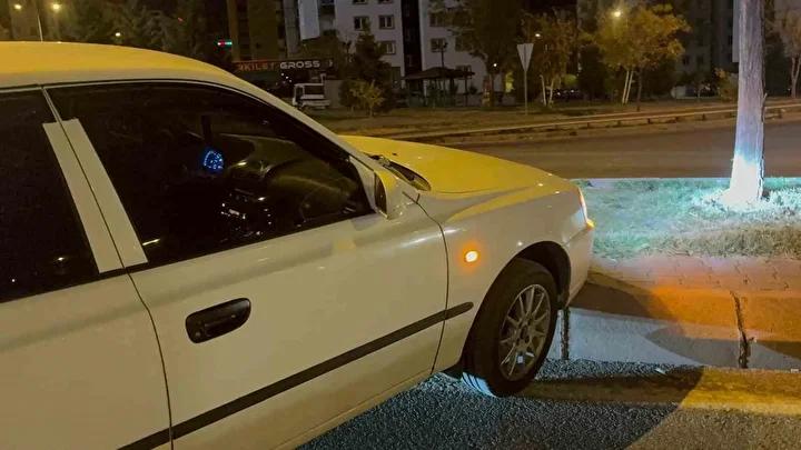 Melikgazide Trafik Kazasi ve Alkollu Surucu Uyarisi Melikgazide Trafik Kazasi ve Alkollu Surucu Uyarisi