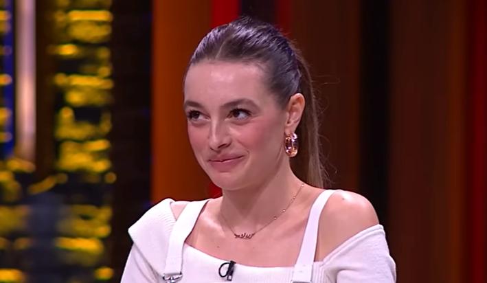 Melis Sezen: Oyunculuk ve İş Hayatındaki Başarı Hikayesi