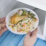 Mikrodalga Pisirmenin Besin Degerine Etkisi ve Guvenlik Ipuclari