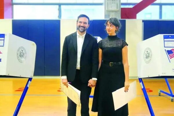 New York’ta Tarihi Seçim: İlk Müslüman Belediye Başkanı Adayı Mamdani’nin Yolu Açılıyor