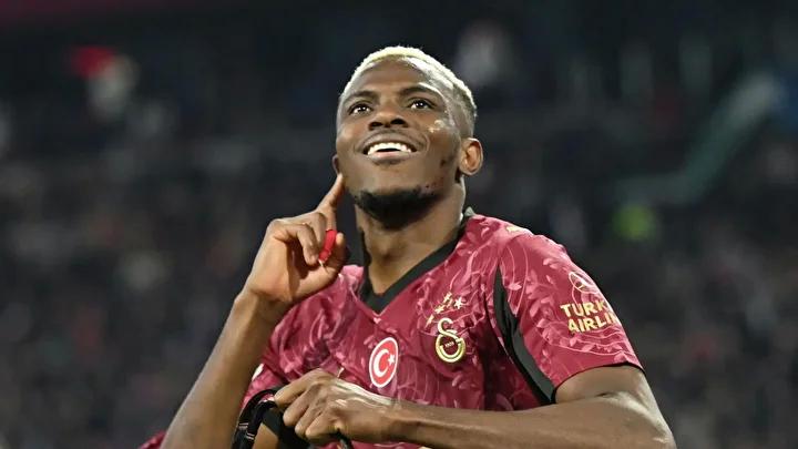 Osimhene Fransiz devleri yogun ilgi gosteriyor PSG transfer icin harekete gecti Yurt disi ilgi ve olasi transfer detaylari