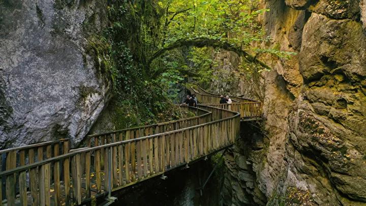 Pinarbasi Horma Kanyonunun Buyuleyici Sonbahar Manzaralari