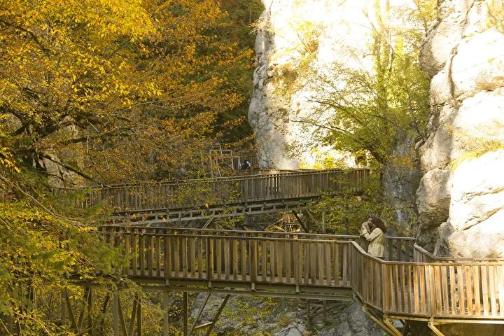 Pinarbasi Horma Kanyonunun Buyuleyici Sonbahar Manzaralari