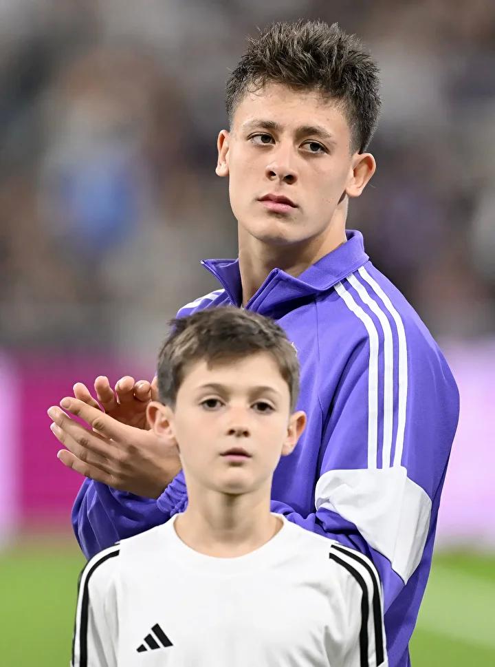 Real Madrid - Valencia Maç Sonuçları ve Arda Güler'in Durumu 3 Real Madrid - Valencia Maç Sonuçları ve Arda Güler'in Durumu