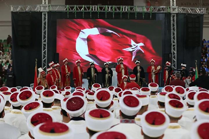 Rize’de 600 Hafız İçin Büyük Coşku ve Anlam Dolu Tören