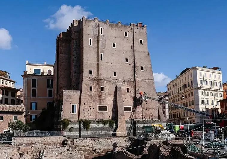 Roma’da Tarihi Kulede Güvenlik Krizi: Çökme ve Kurtarma Çalışmaları