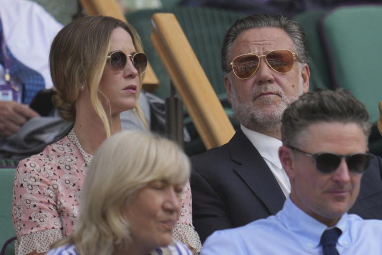 Gecmisteki Zor Gunler ve Yeniden Aile Kurma Tarzi