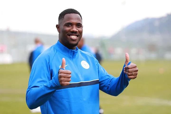 Sahte Kimlik Skandali Carlos Ponck Gercek Kimligi ve Kariyeri Ortaya Cikti Futbol dunyasinda sasirtici gelismeler yasaniyor Turkiyede Basaksehir FK ve Caykur Rizespor