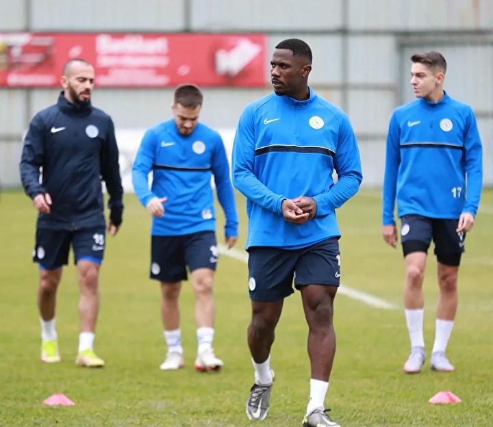 Sahte Kimlik Skandali Carlos Ponck Gercek Kimligi ve Kariyeri Ortaya Cikti Sahtecilik ve Tutuklama