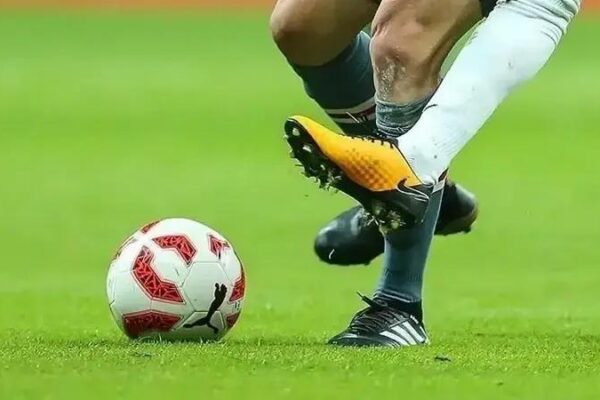 Sahte Kimlik Skandalı: Carlos Ponck Gerçek Kimliği ve Kariyeri Ortaya Çıktı