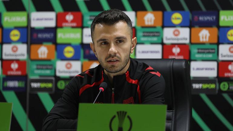 Samsunspor Teknik Direktoru ve Oyuncusundan Mac Oncesi Ozel Aciklamalar Samsunsporun Gelecek Planlari