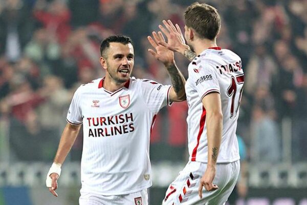 Samsunspor UEFA Konferans Ligi’nde Rakiplerini Farklı Yendi