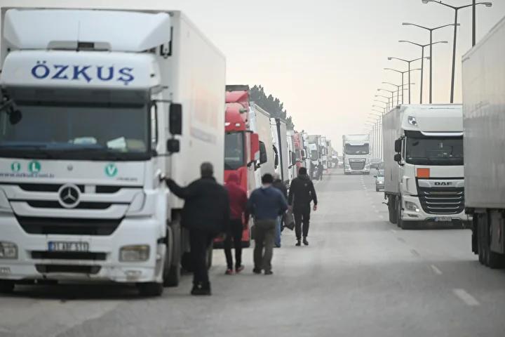 İnsanların Tecrübeleri ve Bekleyiş