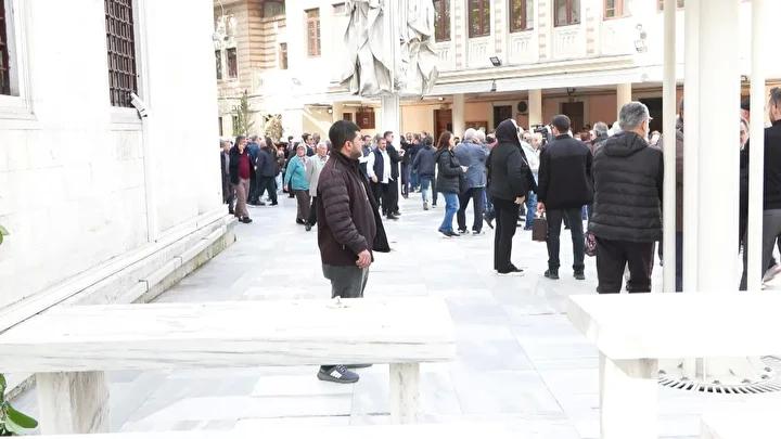 Şişli’de Tayyare Caddesi’nde Trafik Kazası Sonucu Ünlü Oyuncu Hayatını Kaybetti 5 Şişli’de Tayyare Caddesi’nde Trafik Kazası Sonucu Ünlü Oyuncu Hayatını Kaybetti