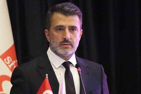 Sivasspor Başkan Karagöl’den Görev Değişikliği ve Veda Mesajı