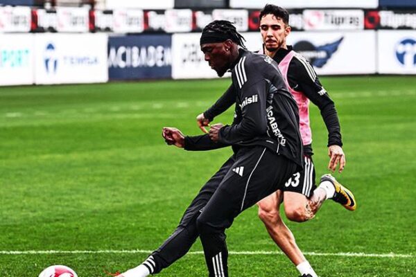 Siyah-Beyazlılarda Sakatlık ve İdman Güncellemesi