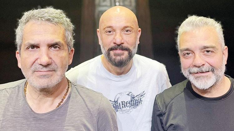 Tiyatro Sahnesinde Unutulmaz Bir Komedi Tekin ve Arkadaslarinin Bulusmasi