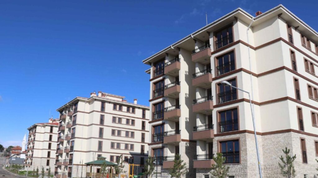 TOKİ Aynı Evden 2 Kişi Başvurabilir mi? Sosyal Konut Projesinde Hane Başına Başvuru Sınırı