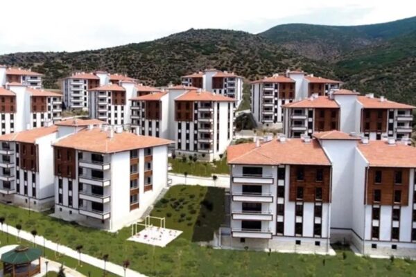 TOKİ Sosyal Konut Başvuruları Ne Zaman Bitiyor? Yüzyılın Konut Projesi Son Başvuru Tarihi ve Detaylar