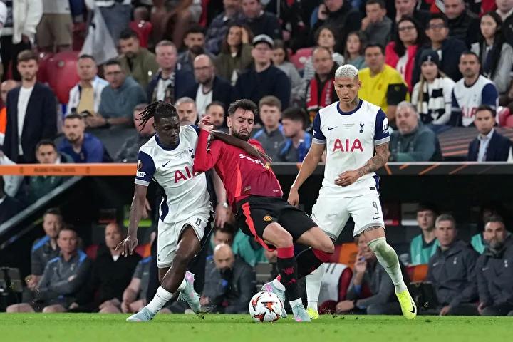 Tottenham Futbolcusu Bissouma8217nin Banka Hesabindan Dolandiricilik Olayi Gun Tottenham Futbolcusu Bissoumanin Banka Hesabindan Dolandiricilik Olayi Gun Yuzune Cikti