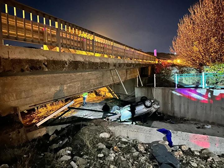 Tuncelide Trafik Kazasi Bir Surucu Hayatini Kaybetti Tuncelide Trafik Kazasi Bir Surucu Hayatini Kaybetti