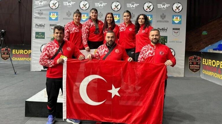 Turk Halter Takimi Arnavutlukta Tarih Yazdi 49 Madalya ile Zirvedeyiz