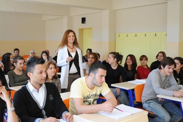 Türkiye’de Yükseköğretim Öğrenci ve Personel Verilerindeki Güncel Trendler