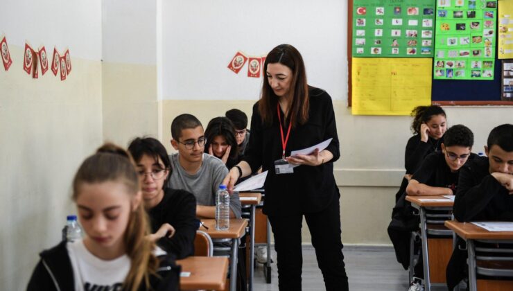 Ülke Genelinde Ortak Yazılı Sınav Uygulaması ile Öğrenci Gelişimi Takibi ve Analizi