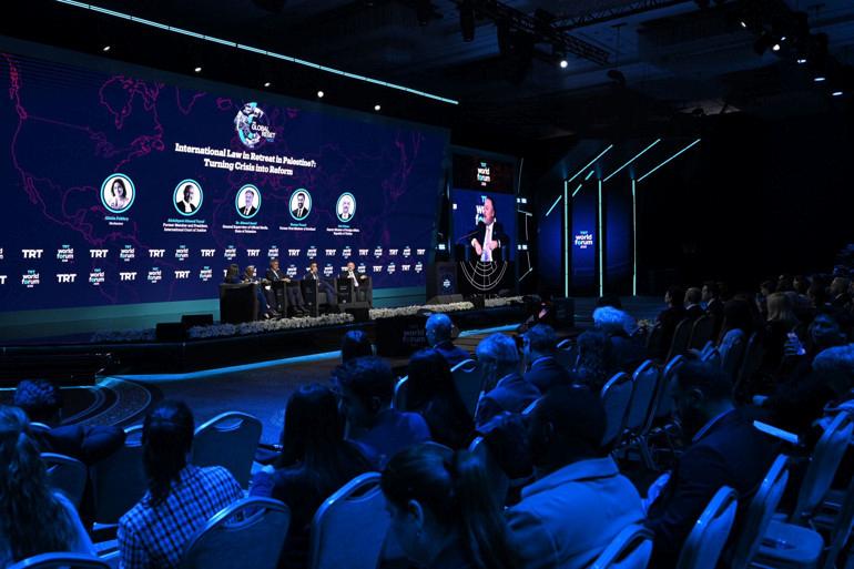 Filistin ve Uluslararası Hukuk Üzerine Derinlemesine Konuşmalar