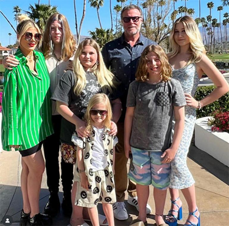 Sadece Varlikli Bir Aileden Gelmiyorlar