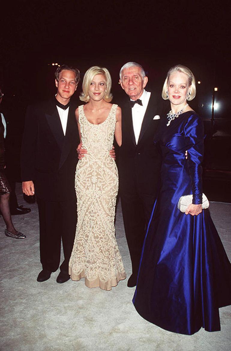 Sadece Varlikli Bir Aileden Gelmiyorlar