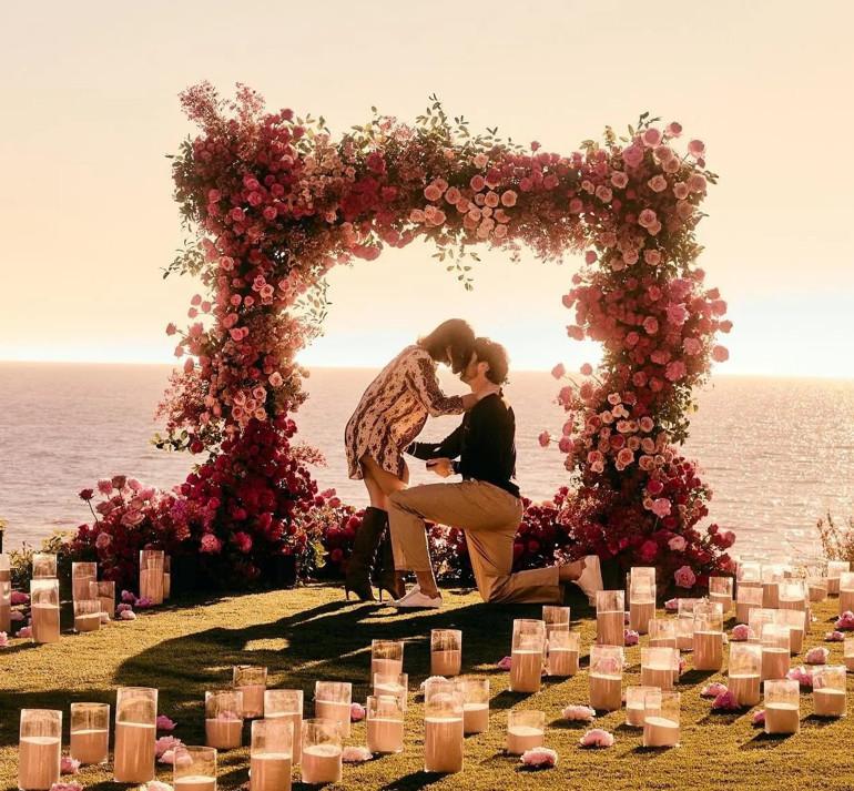 Unlu Ciftin Ask ve Evlilik Hikayesi Hayatlarinin En Guzel Anilarini Unlu Ciftin Ask ve Evlilik Hikayesi Hayatlarinin En Guzel Anilarini Paylasiyorlar