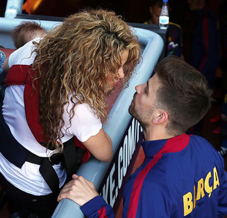 Ünlü Çiftlerin Aşk Hikayesi ve İhanet Skandalı 7 Ünlü Çiftlerin Aşk Hikayesi ve İhanet Skandalı