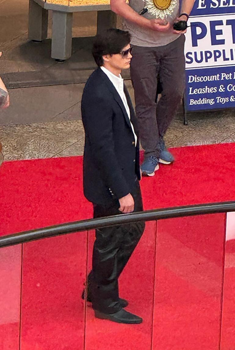 Unlu Ciftlerin Hikayesi ve Aralarindaki Baglantilarin Gunumuz Yansimalari