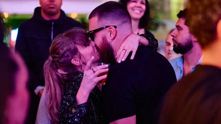 Ünlü Çiftlerin Sakin ve Şık Yaşamı: Taylor Swift ve Travis Kelce’nin Ev Hayatı