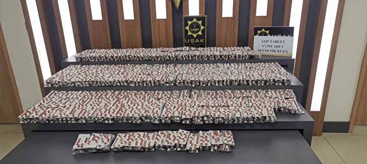 Usak8217ta Narkotik Operasyonlariyla Uyusturucu Ticareti Cokertildi Gozalti ve Adliyeye Sevk Sureci