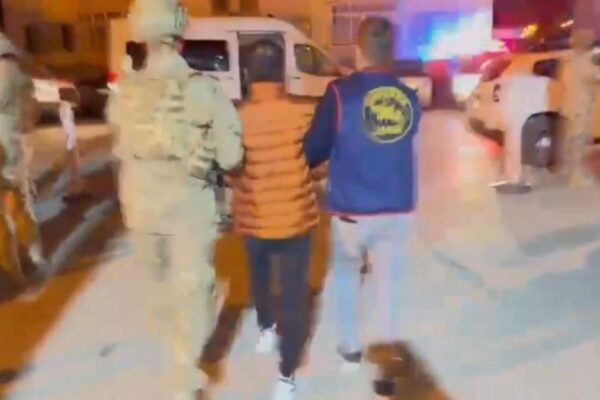 Van Başkale Cinayet Hükümlüsü Yakalama Operasyonu: Firari Çobanlık Yaparken Nasıl Ele Geçirildi?