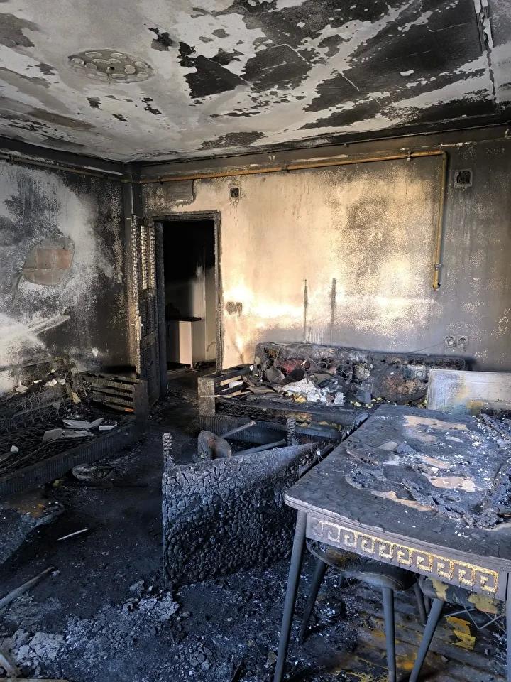 Yavuz Sultan Selim Mahallesi'nde Korkutan Ev Yangını 4 Yavuz Sultan Selim Mahallesi'nde Korkutan Ev Yangını