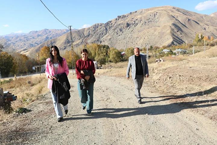 Yesildere Koyunde Soyadi ve Akrabalik Baglarinin Gucuyle Birlikte Yasam Yesildere Koyunde Soyadi ve Akrabalik Baglarinin Gucuyle Birlikte Yasam