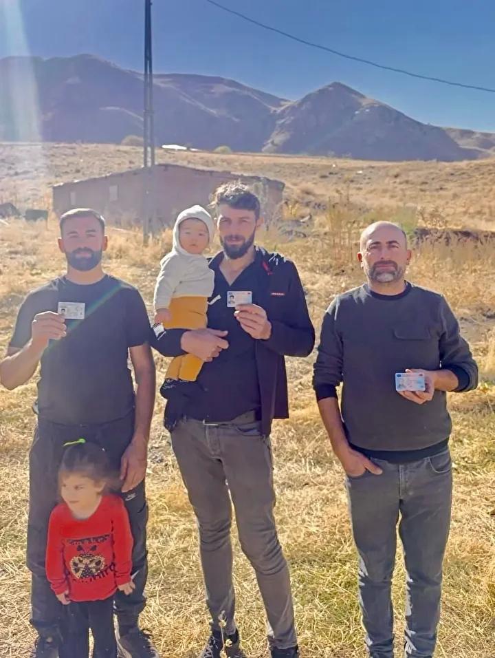 Yesildere Koyunde Soyadi ve Akrabalik Baglarinin Gucuyle Birlikte Yasam Yesildere Koyunde Soyadi ve Akrabalik Baglarinin Gucuyle Birlikte Yasam