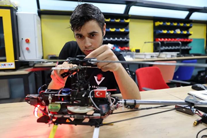 Yüksek Verimlilik İçin GORA-L Helikopteri: Yenilikçi Tasarım ve Savunma Gücü 1 Helikopter Tasarımı ve Savunma Sanayiye Yönelik Özellikleri