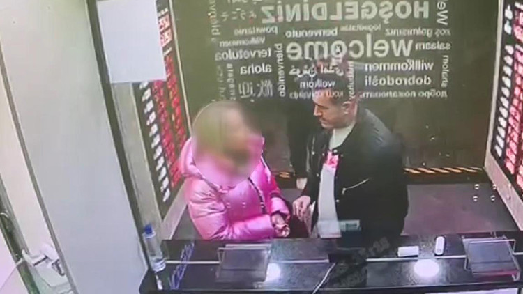 Aşk Tuzağı: Lübnanlı Murat’tan Sahte Dolar Oyunu!